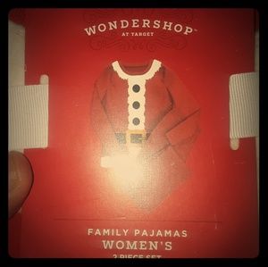 Wondershop woman's 2 piece set